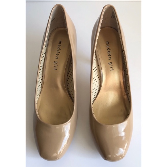 EUC MADDEN GIRL nude 2” heels - Picture 2 of 4